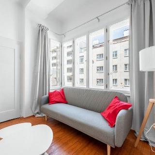 Pronájem bytu 2+kk 60 m² Praha, Křižíkova