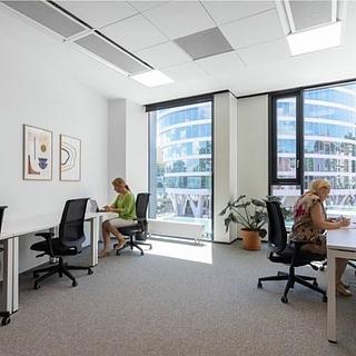 Pronájem kanceláře 60 m&sup2; Praha