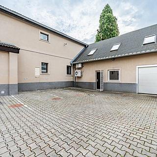 Pronájem skladu 144 m&sup2; Praha