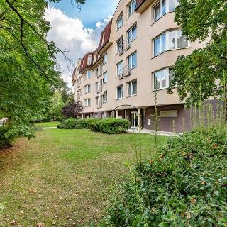 Prodej bytu 4+kk 183 m² Praha, náměstí Josefa Machka