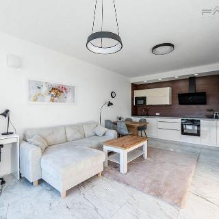 Prodej bytu 2+kk 56 m² Praha, Formanská