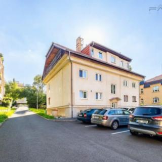 Pronájem bytu 2+1 65 m² Praha