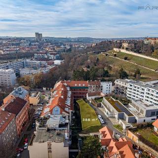 Prodej stavební parcely 388 m² Praha, Smolenská