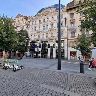 Pronájem kanceláře 376 m&sup2; Praha