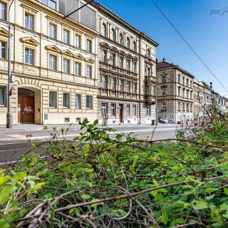 Prodej kanceláře 120 m² Praha, Plzeňská