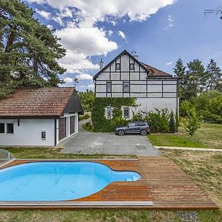 Pronájem bytu 3+1 116 m&sup2; Praha