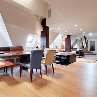 Pronájem bytu 5+1 a více 252 m² Praha