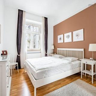 Pronájem bytu 2+kk 48 m² Praha, Dřevná