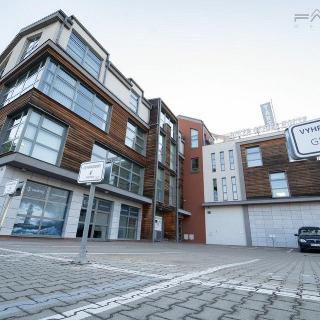 Pronájem kanceláře 52 m² Praha, Strakonická