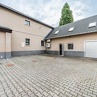 Pronájem skladu 144 m&sup2; Praha