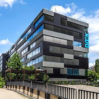 Pronájem kanceláře 573 m&sup2; Praha