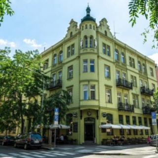 Pronájem kanceláře 53 m² Praha
