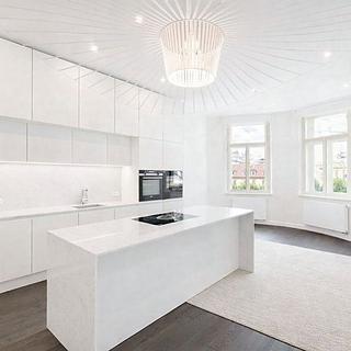 Pronájem bytu 4+kk 137 m&sup2; Praha