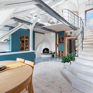 Pronájem bytu 4+kk 160 m&sup2; Praha