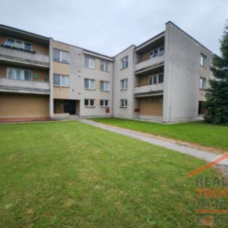 Prodej bytu 4+kk 75 m² Dolní Roveň, 