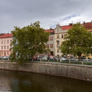 Pronájem bytu 4+kk 86 m² Hradec Králové, Eliščino nábřeží