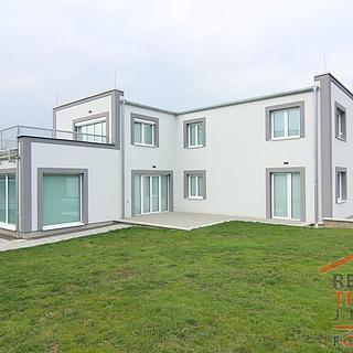 Prodej rodinného domu 225 m&sup2; Vamberk