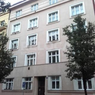 Pronájem bytu 3+1 97 m² Praha, 