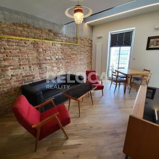 Pronájem bytu 2+kk 40 m² Praha