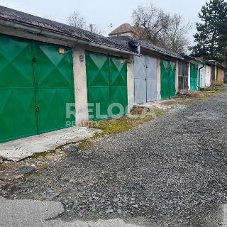 Prodej garáže 18 m² Slaný, Na Vinici