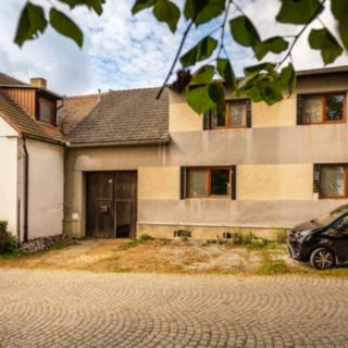 Prodej rodinného domu 226 m&sup2; Cehnice