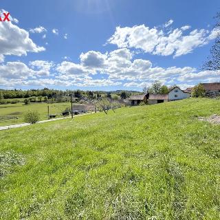 Prodej stavební parcely 3 559 m² Vacov