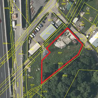 Pronájem komerčního pozemku 1478 m&sup2; Vráto