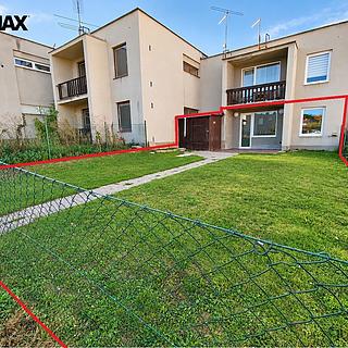 Pronájem bytu 3+kk 62 m&sup2; Kamenný Újezd