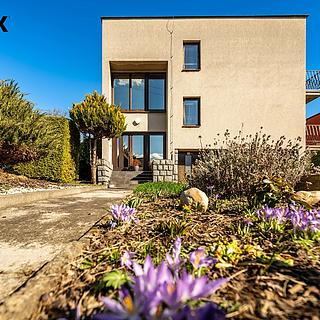 Prodej rodinného domu 280 m&sup2; Rudolfov