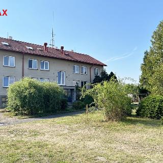 Prodej bytu 2+1 72 m² Vráž