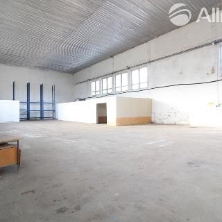 Pronájem skladu 423 m² Brno, 