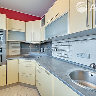 Prodej bytu 3+1 56 m&sup2; Hodonín