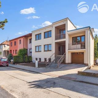 Prodej bytu 3+1 94 m² Břeclav, 