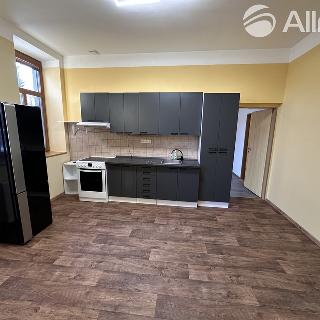 Pronájem bytu 2+1 65 m² Trutnov, Náchodská