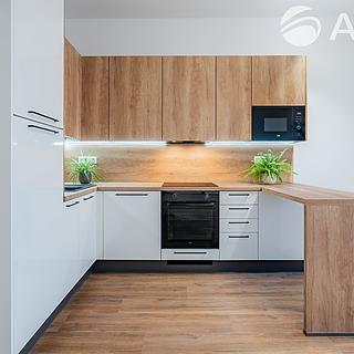 Pronájem obchodu 72 m&sup2; Brno