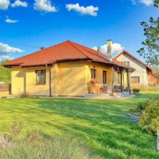 Prodej rodinného domu 112 m² Dolní Roveň