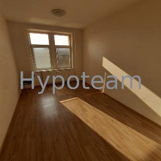 Pronájem bytu 1+1 37 m² Ústí nad Labem, Jateční