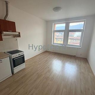 Pronájem bytu 2+kk 51 m&sup2; Ústí nad Labem