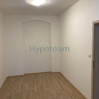 Pronájem bytu 2+1 41 m² Ústí nad Labem, Jateční