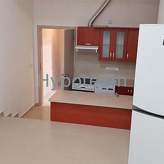 Pronájem bytu 2+kk 45 m&sup2; Ústí nad Labem