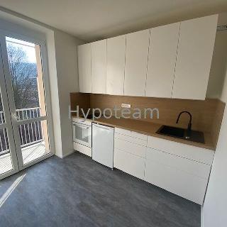 Pronájem bytu 2+1 65 m² Ústí nad Labem, Tomáše ze Štítného