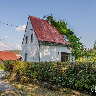 Prodej rodinného domu 120 m² Oloví, V Lomu