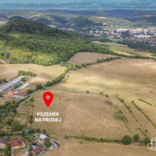 Prodej stavební parcely 10940 m&sup2; Klášterec nad Ohří