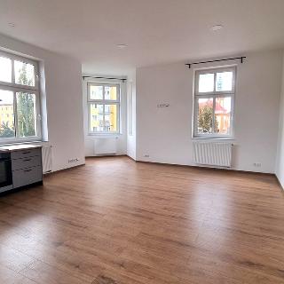 Pronájem bytu 2+kk 57 m² Sokolov, Josefa Kajetána Tyla