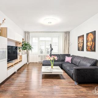 Prodej bytu 3+1 100 m² Praha, Sinkulova