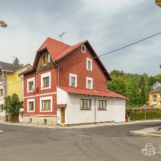 Prodej rodinného domu 357 m² Kraslice, Kpt. Jaroše