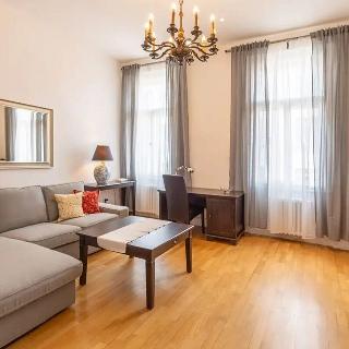 Pronájem bytu 2+1 82 m² Praha, Biskupská