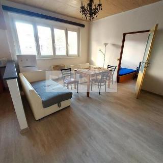 Pronájem bytu 2+kk 41 m² Praha