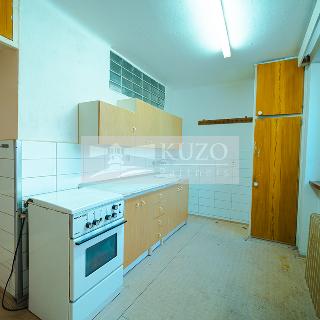 Prodej bytu 3+1 73 m² Plzeň, Brožíkova