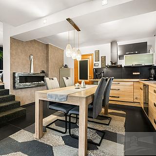 Prodej rodinného domu 230 m&sup2; Stará Huť